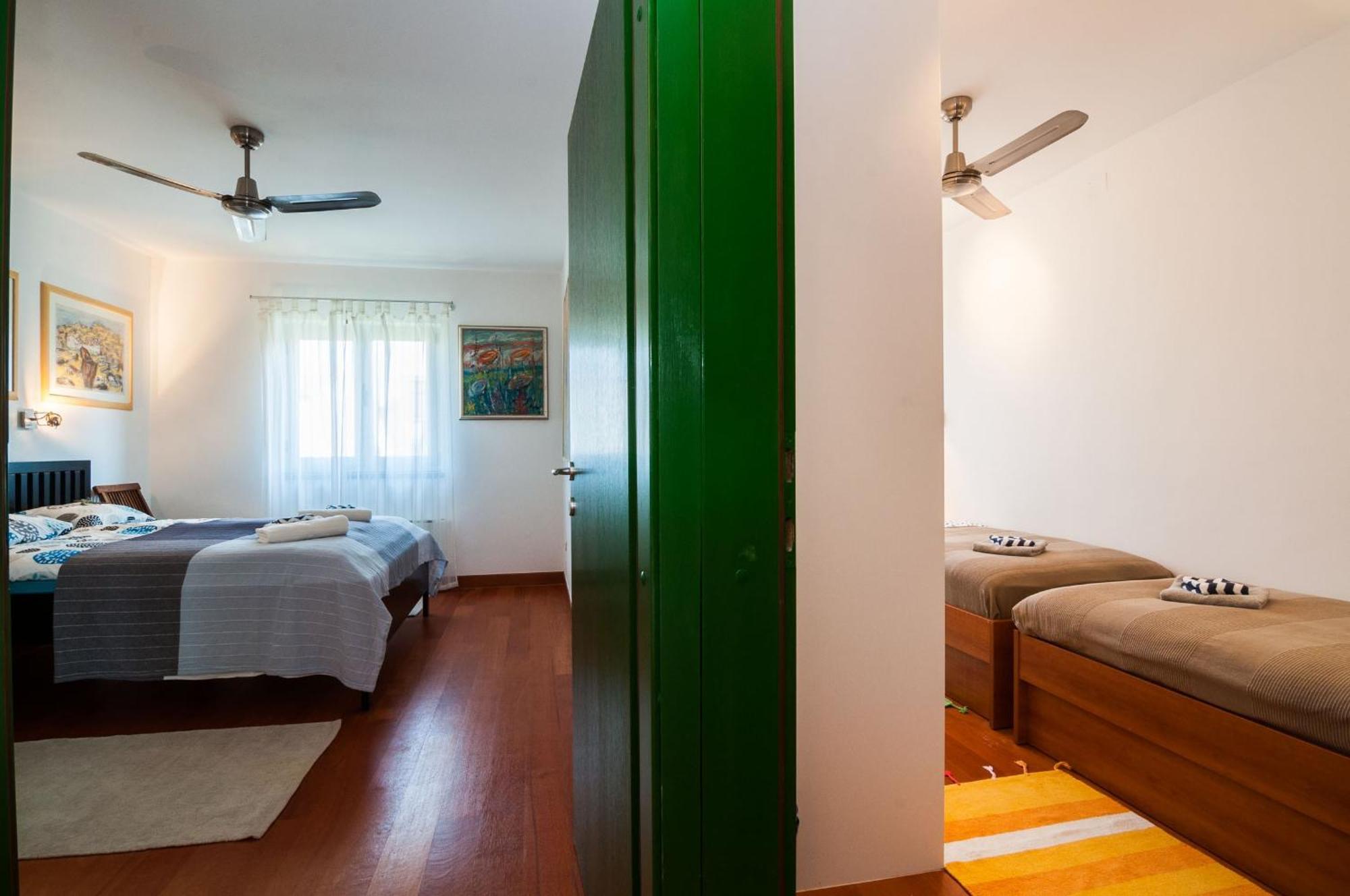 Lara&Dan Apartments Zara Camera foto