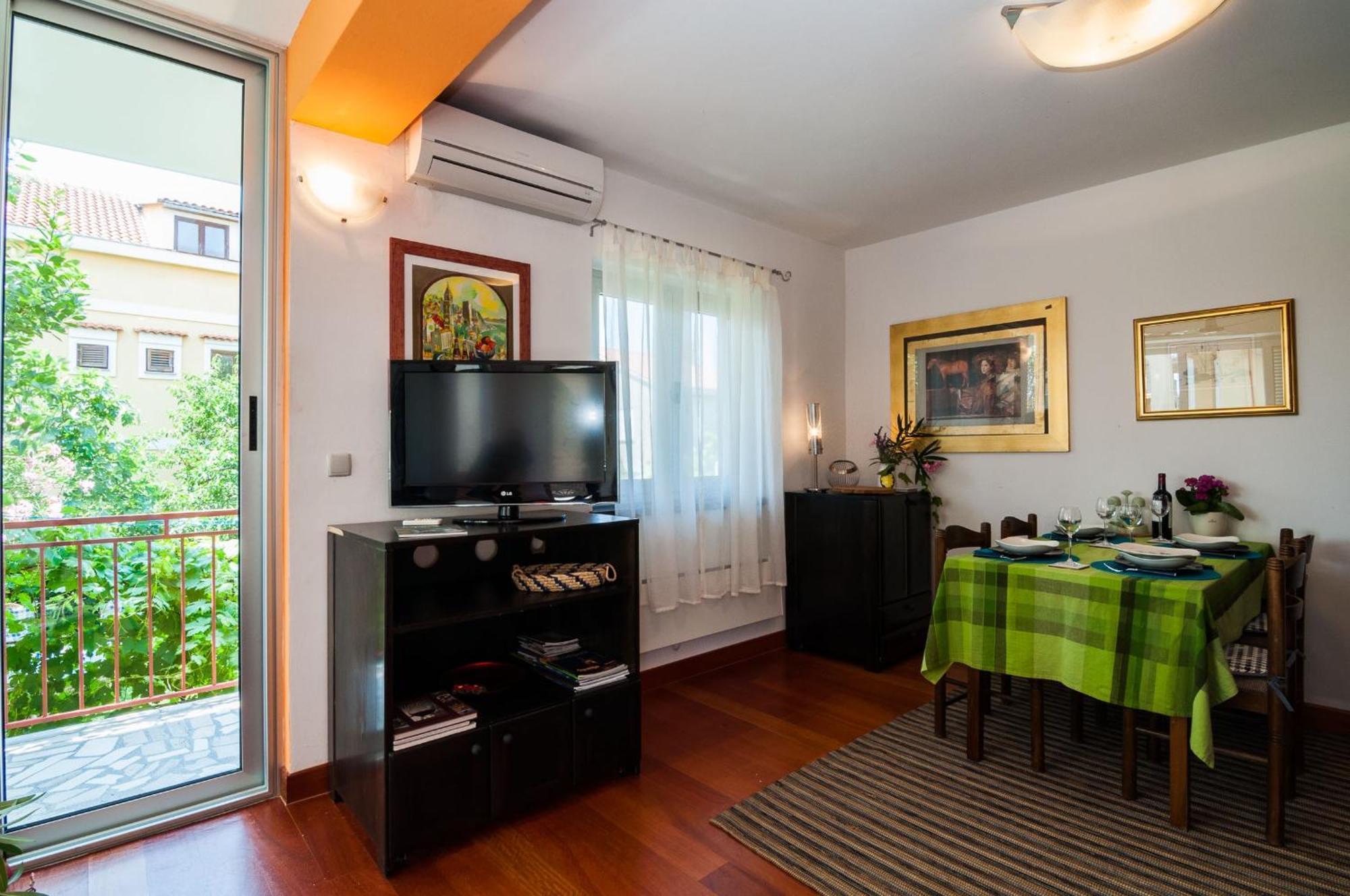 Lara&Dan Apartments Zara Camera foto